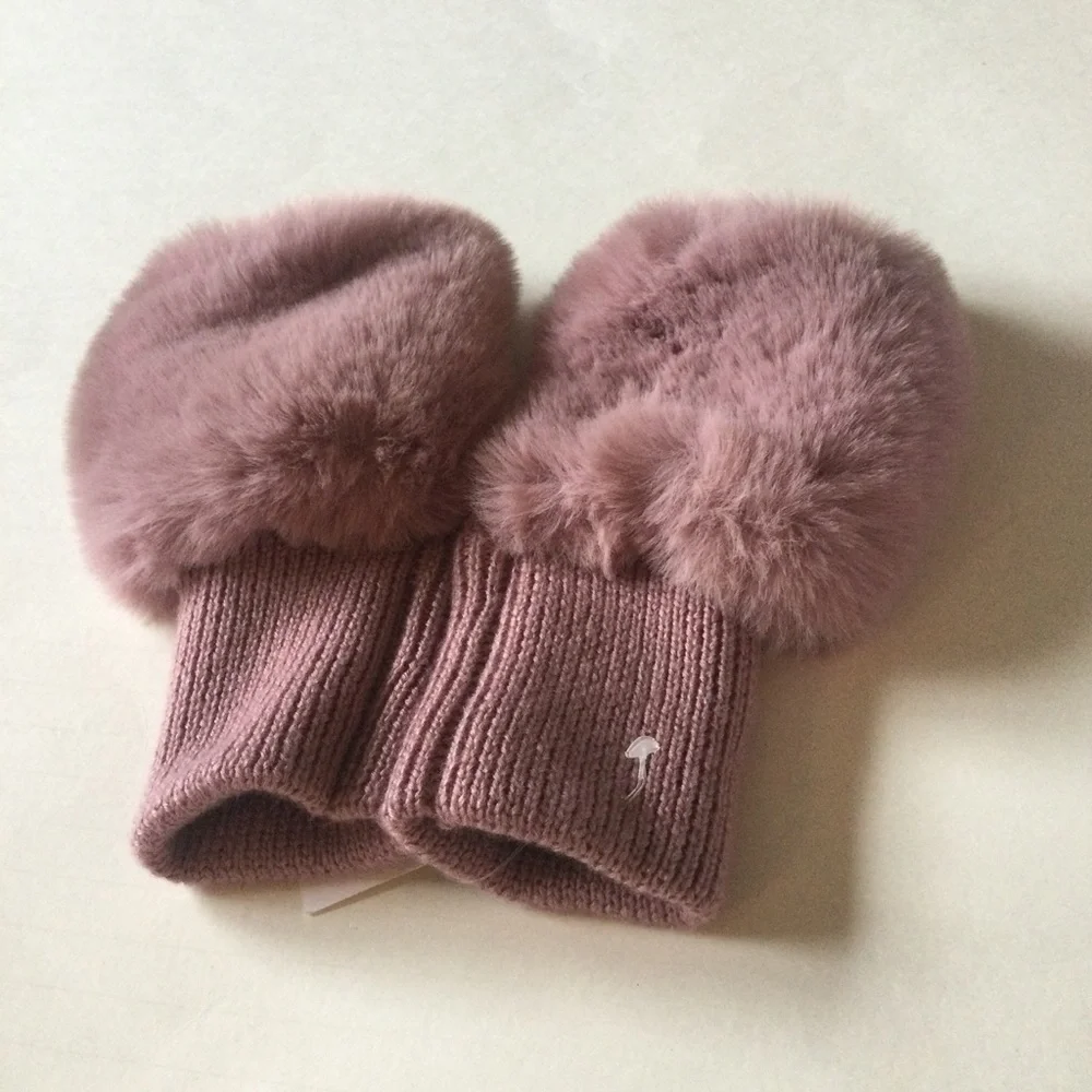JOCELYN FAUX FUR FINGERLESS GLOVES MITTENS IN DUSTY ROSE  PINK NWOT